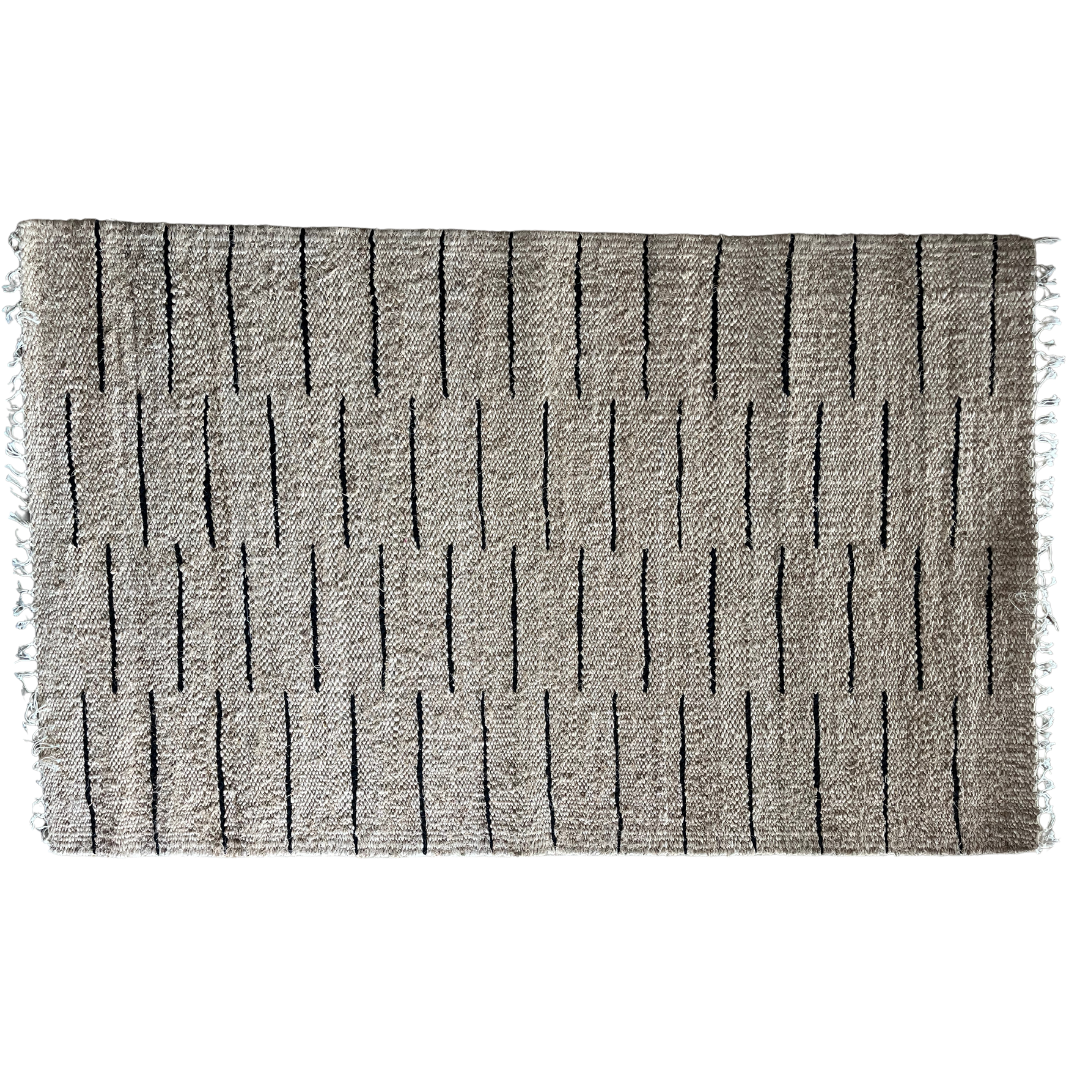 Black Stripped Banana Fibre Rug (5x3 feet)