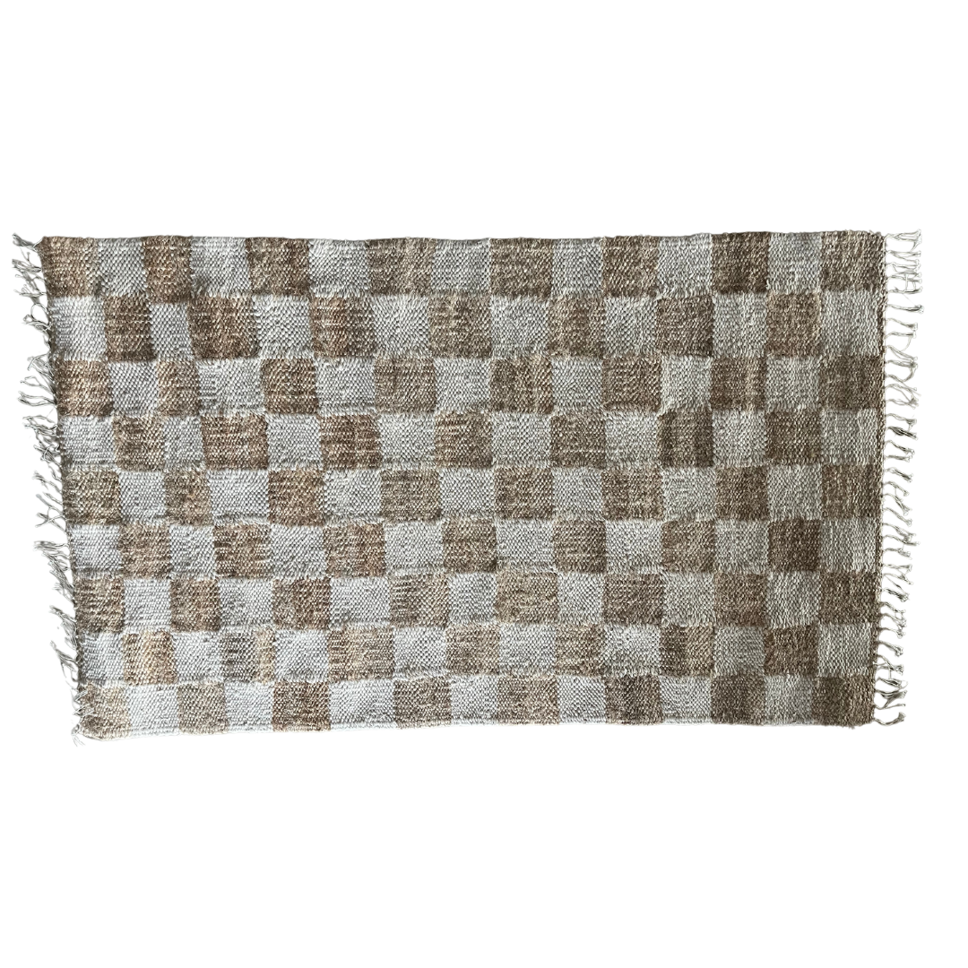 White Chequered Pattern Banana Fibre Rug (5x3 feet)